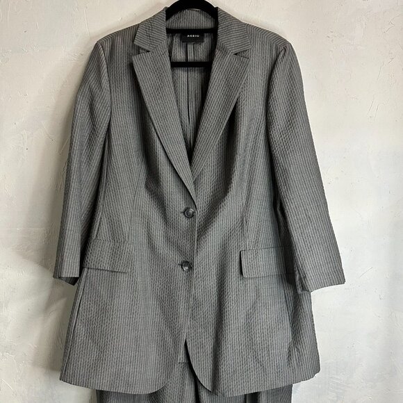AKRIS Womens Suit Wool Silk Gray Blazer Pants 14 Career Comfort 2 Button Pull On - Picture 2 of 11